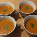 Tomaten-kaassoep met gehakt