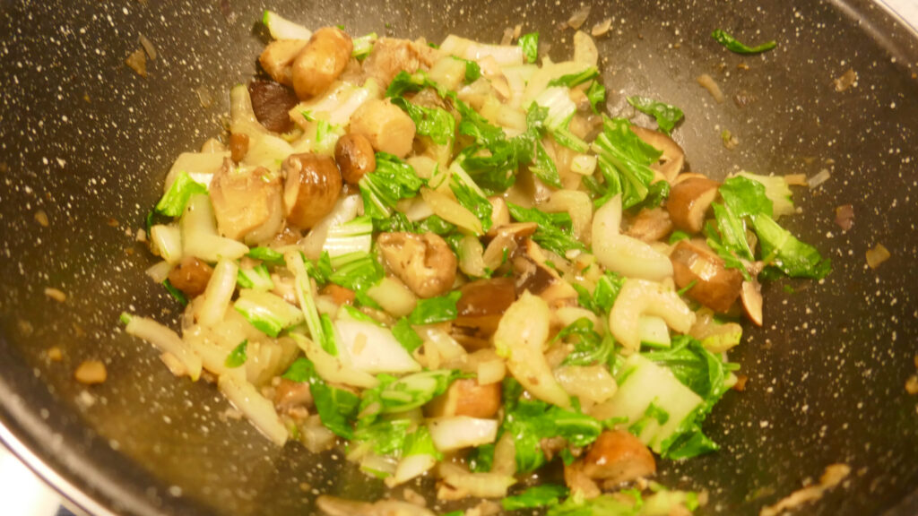 Paksoi Paddenstoelen Wok