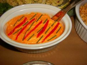 Mezze van rode paprika en feta