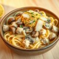 Pasta met champignons en kippenblokjes, crumble met citroen