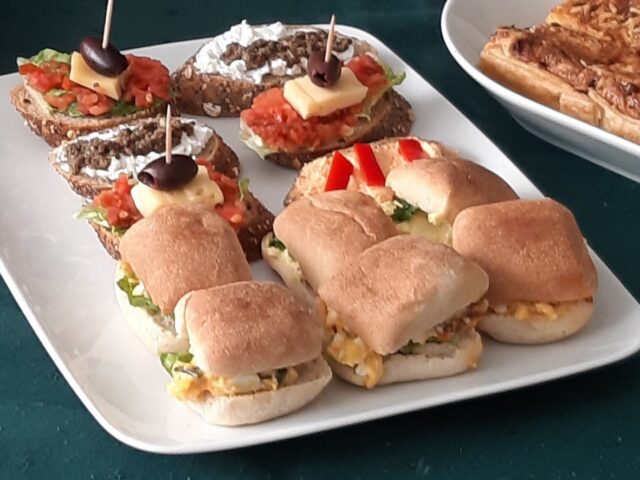 Pinxto of Pinchos: twee Spaanse tapas hapjes