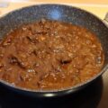 Provençaalse rundvleesstoofpot uit de slowcooker of braadpan