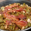 Provençaalse snijbonen met cannellinibonen en spek