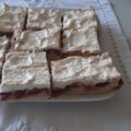 Kwetsenplaattaart met meringue
