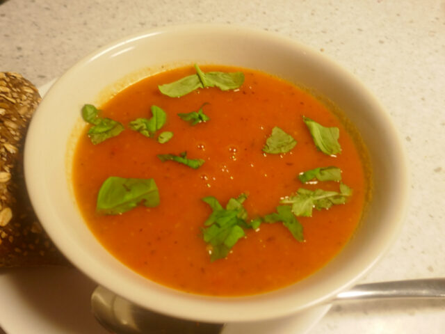 Pure Tomatensoep met een beetje pit