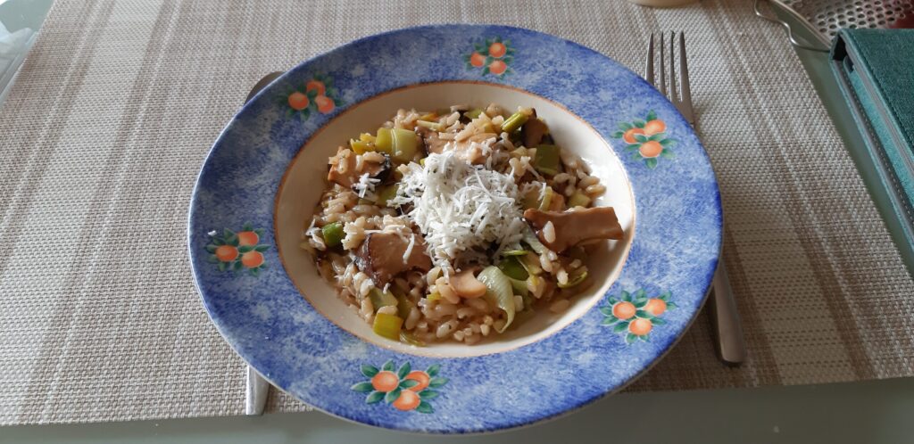 Risotto met eekhoorntjesbrood en prei