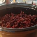 Rode kool met appel, kaneel en cranberries uit de slowcooker