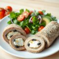 Rollade van konijn met avocadosalade
