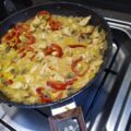 Romige kip kerrie met champignons en puntpaprika