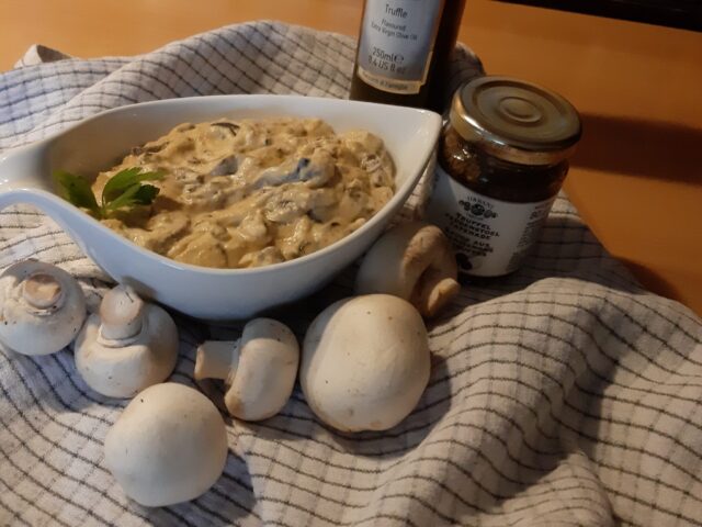 Paddenstoelen-truffelsaus