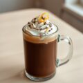 Romige, volle chocolademelk