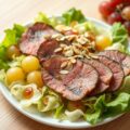 Salade van andijvie en gebakken druiven