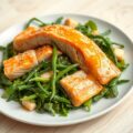 Salade: Warme salade van zalm en sesamzaad
