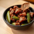 Sambal goreng daging peteh (rundvlees gerecht)