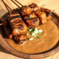 sate met verse pindasaus