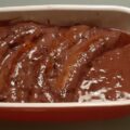 Luxe saucijzen ( braadworst ) in romige portsaus