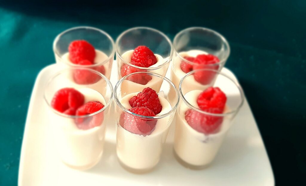 Snelle witte chocolademousse met Baileys