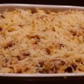 Spätzle met zuurkool, spekjes, gebakken uien en kaas