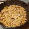 Spitskool met prei en champignons