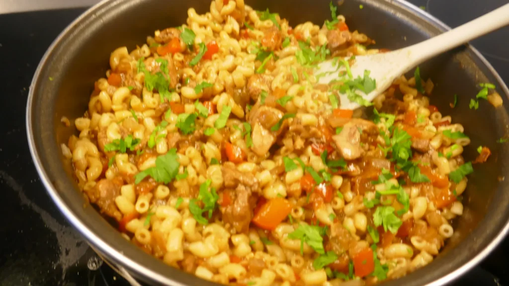 Surinaamse macaroni