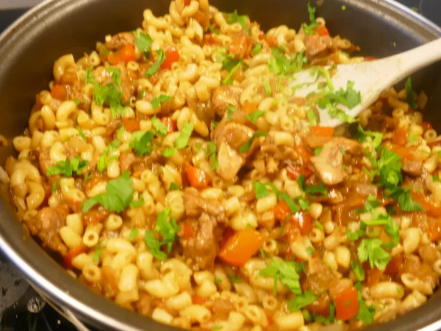 Surinaamse macaroni