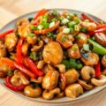 Thaise kip met cashewnoten
