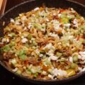 Thaise roerbak met noedels, teriyaki-gehakt en oesterzwammen