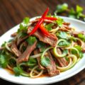 Thaise rundvleessalade met een Chinese draai