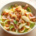 Witlofsalade met appel en gerookte ham