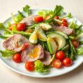 Witlofsalade met rosbief en citroenvinaigrette