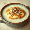 Witlofsoep met hollandse geitenkaas gegratineerd