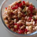 Witte bonensalade met gebakken courgette en tomaat