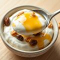 Yoghurt met honing en walnoten