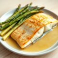 Zalm, gebakken met Citroensaus, Venkel en Asperges