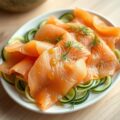 Zalm(gerookt) met Mosterd-Limoen-Komkommer