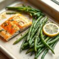 Zalm met sperziebonen en pesto uit de oven