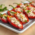 Zoete paprika’s gevuld met krabsalade