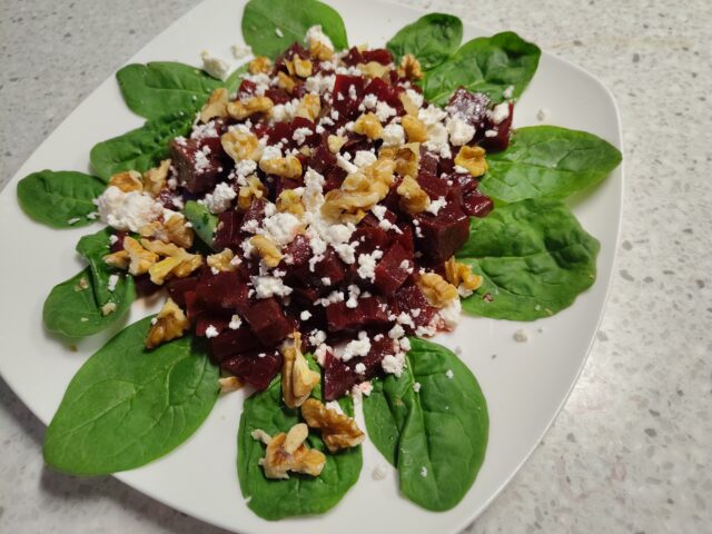 Rode Bieten Salade met Feta en Walnoot