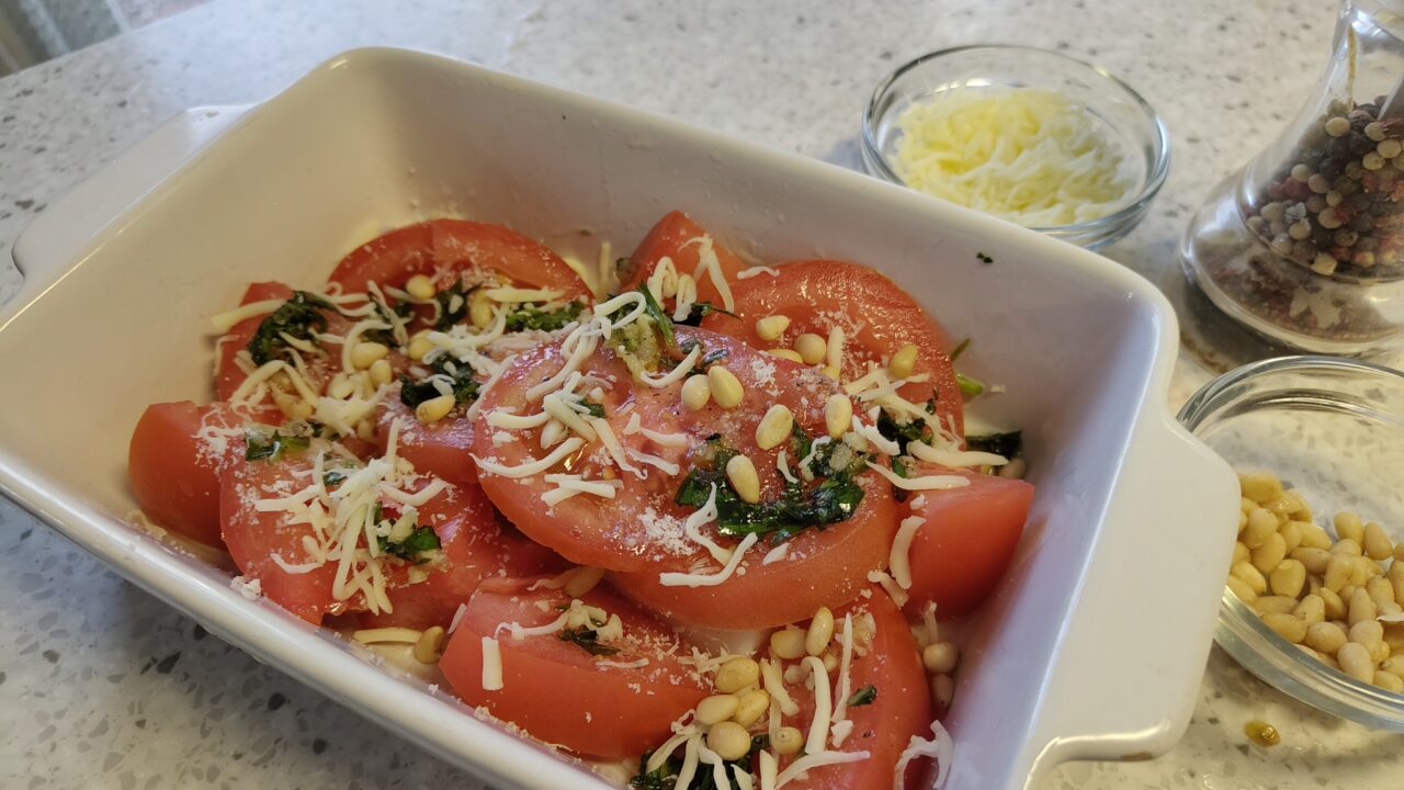 Kabeljauwhaas met tomaat en basilicum knoflook dressing uit de oven, foto 5