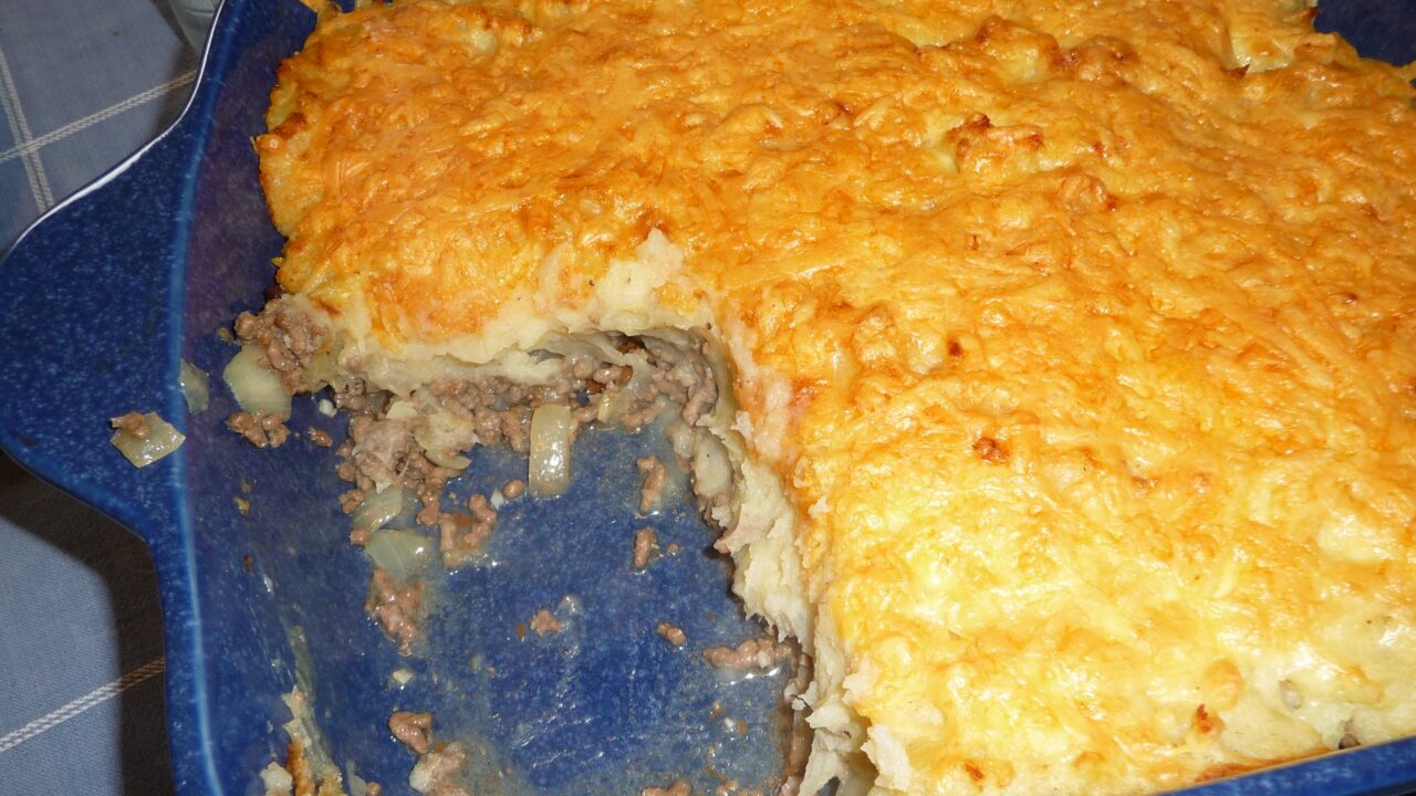 Ovenschotel met gehakt, paddenstoelen en puree van aardpeer, foto 5