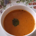 Tomatensoep met basilicumpesto als amuse of klein voorgerecht