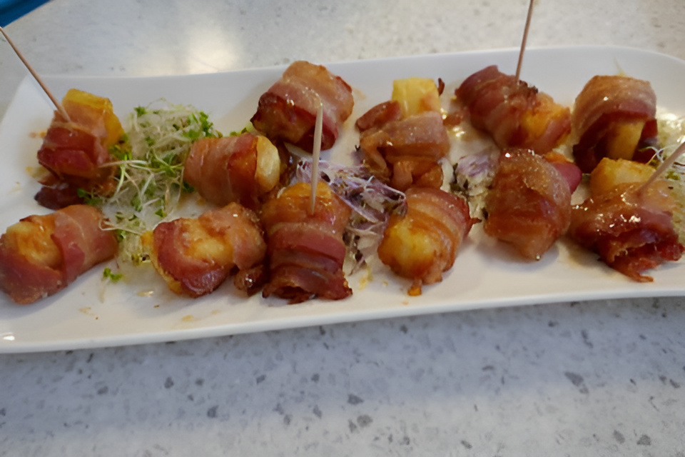 Ananas-Bacon-Bites