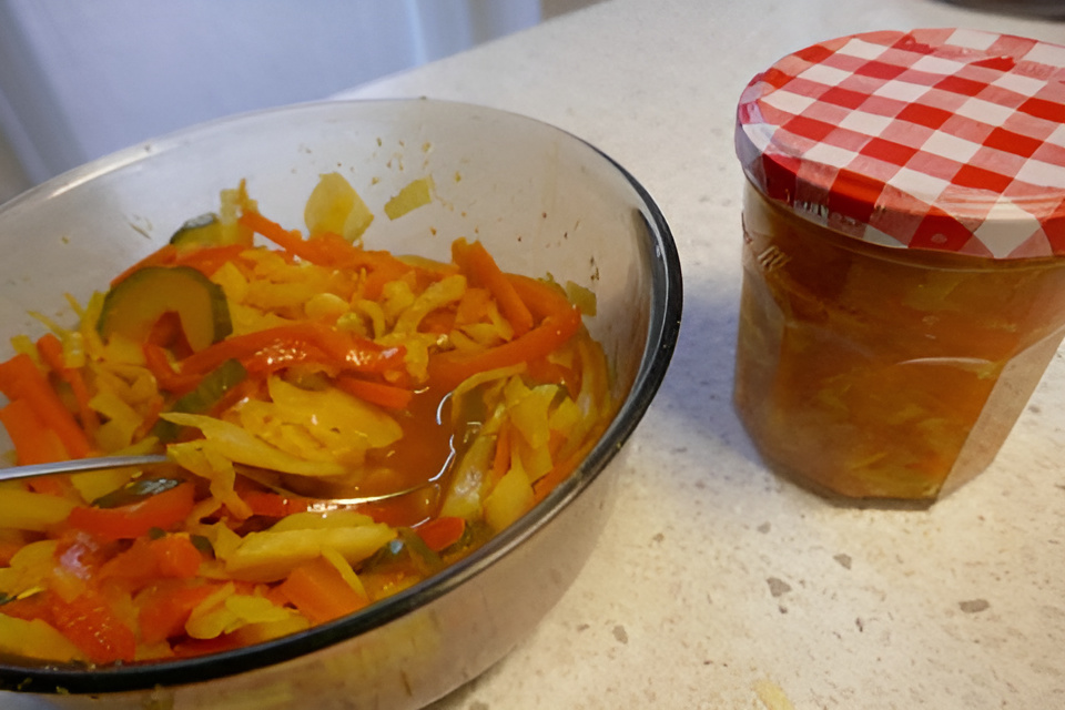 Atjar Tjampoer bij de .........( NASI van DEON ðŸ‘)
