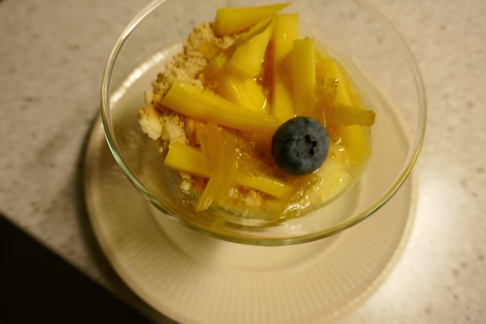 Aziatisch dessert met mango en gember...