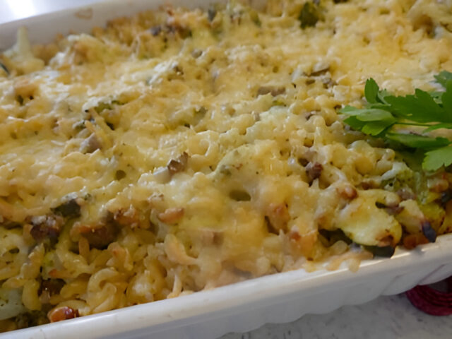 BBC – Ovenschotel met gehakt, pesto…..en kaas…