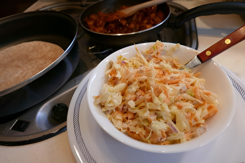 Coleslaw voor bij de Sticky Chicken Wrap