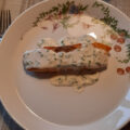 Gebakken zalmfilet met een romige bieslooksaus