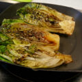 Gegrilde Little Gem met zelfgemaakte Balsamico siroop….