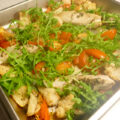 Italiaanse ovenkip met ui, tomaat, rucola en knapperige ciabatta…..