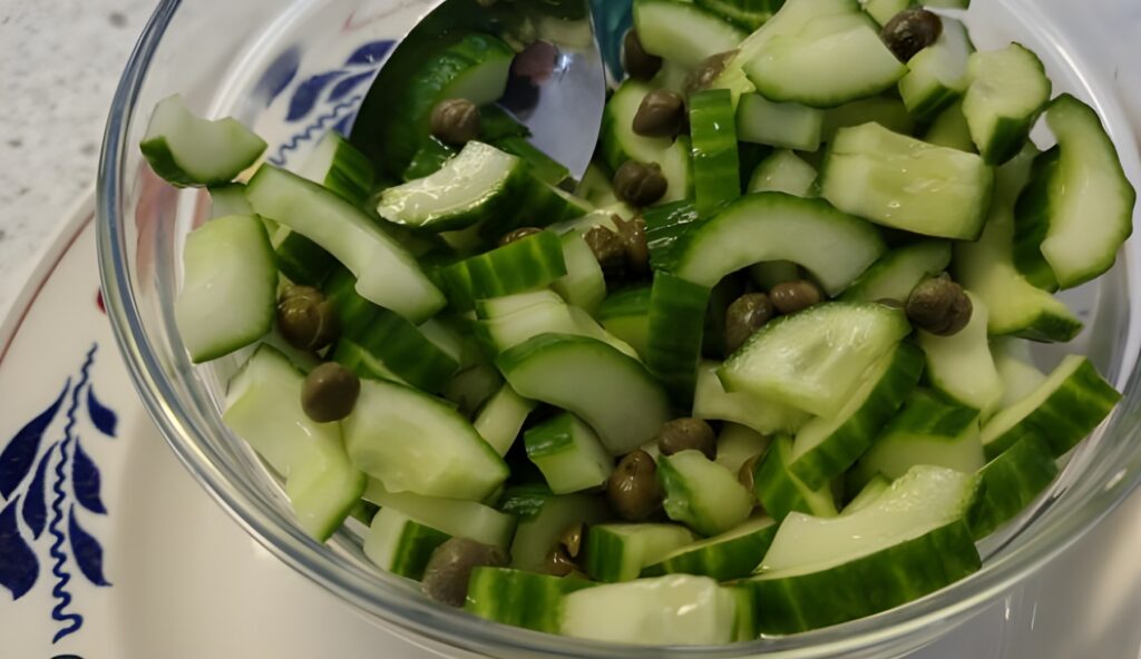 Komkommer- Kappertjes Salade